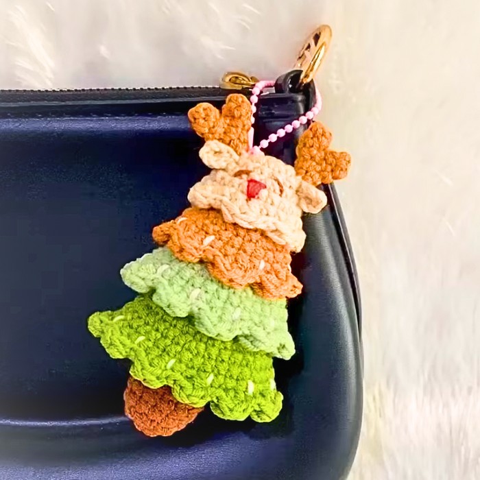 How to Make a Crochet Christmas Tree for Beginners with a Simple Pattern