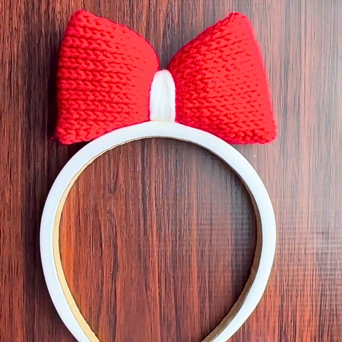 Crochet Bow Headband for Christmas
