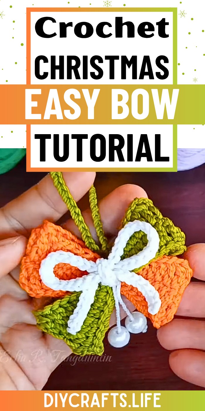 Crochet Christmas Bow