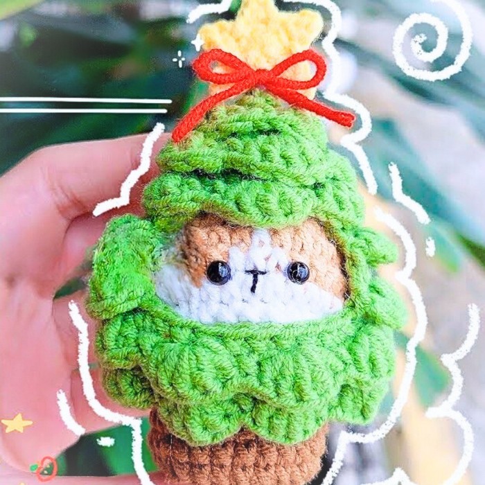 Crochet Christmas Tree Cat Tutorial– Perfect Handmade Décor for the Holidays