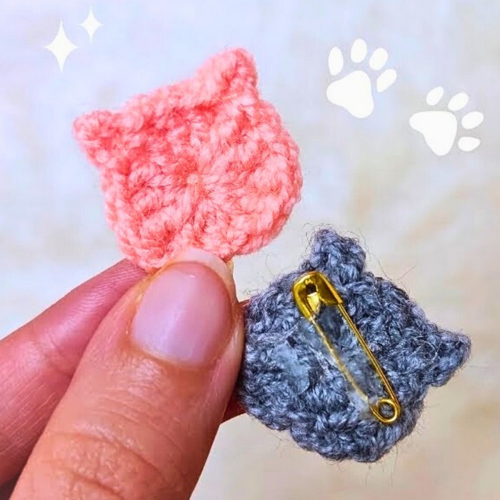 Crochet Tutorial for Creating an Adorable Cat Head for Gifts and Decorations