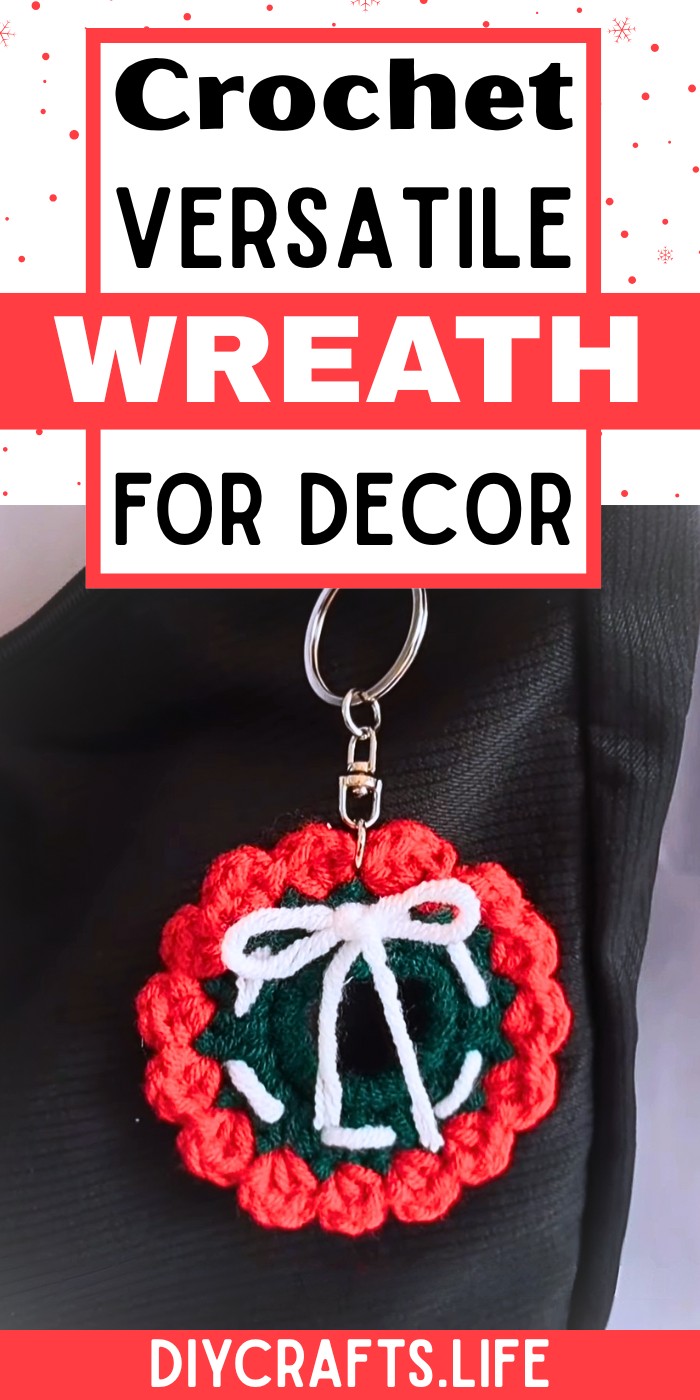 How To Crochet A Mini Christmas Wreath for Holiday Décor