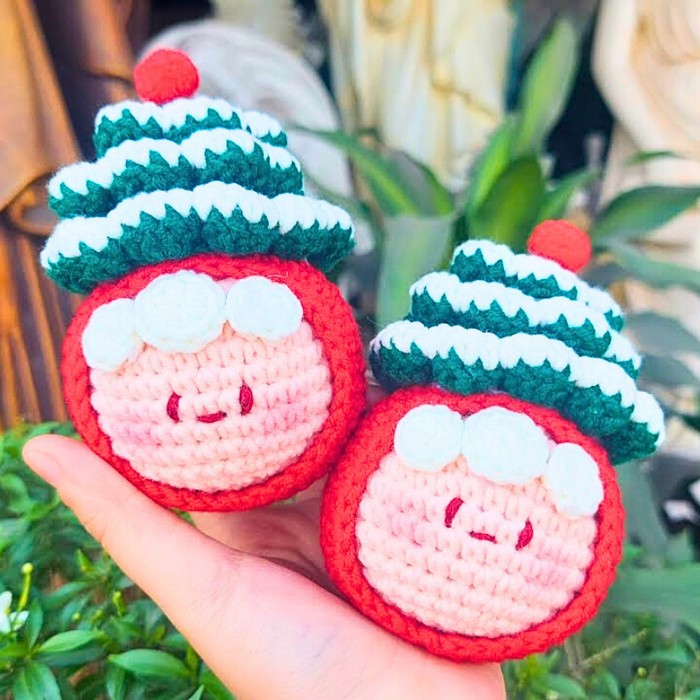 How To Crochet The Perfect Baby Christmas Project For Decor