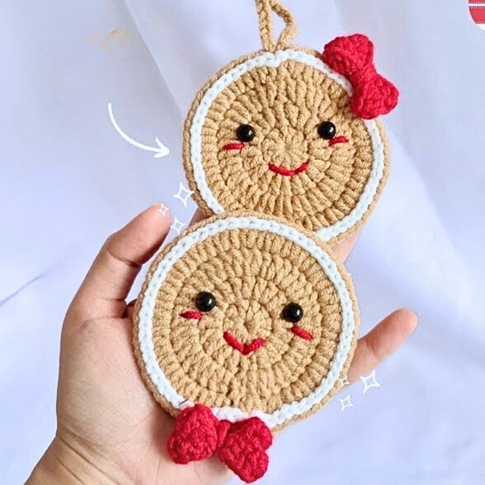 How To Make A Festive Crochet Christmas Tree For Your Holiday Decor And Gifts