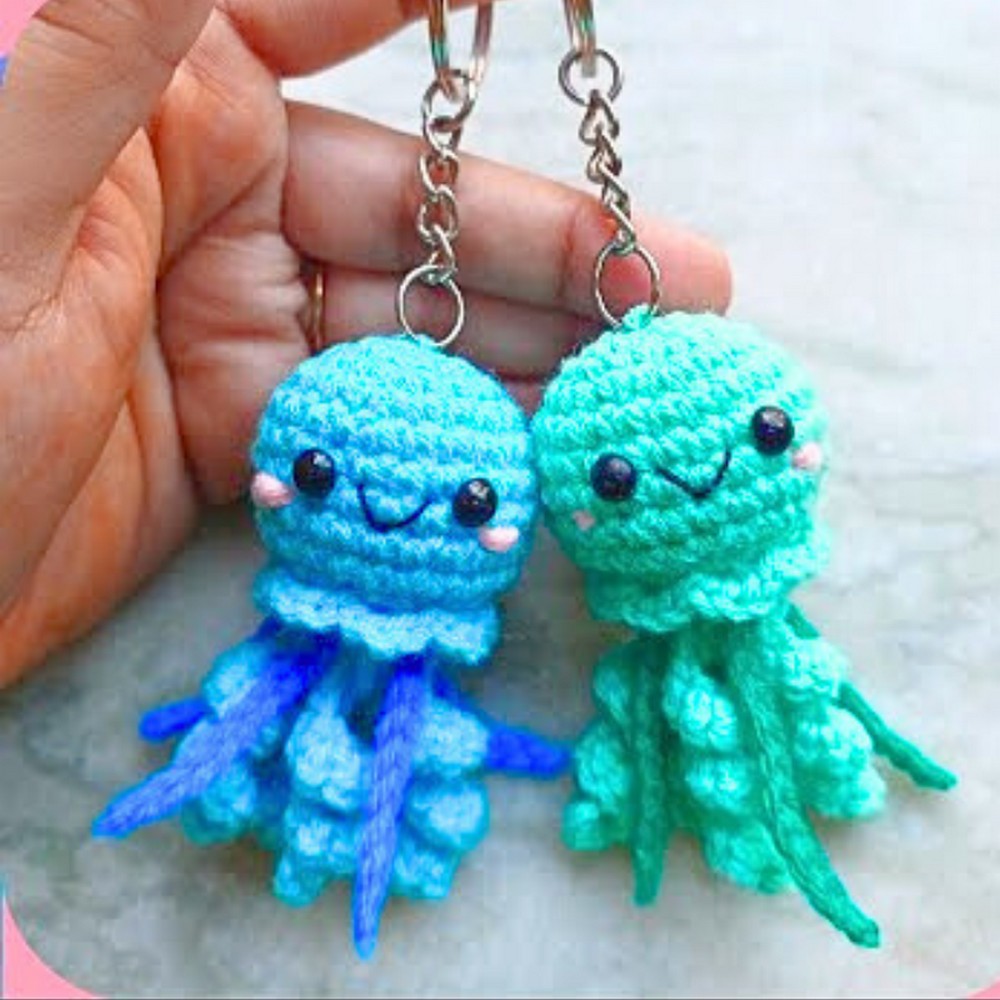 Crochet Baby Jellyfish Amigurumi with Curly Tentacles and Ruffle Details