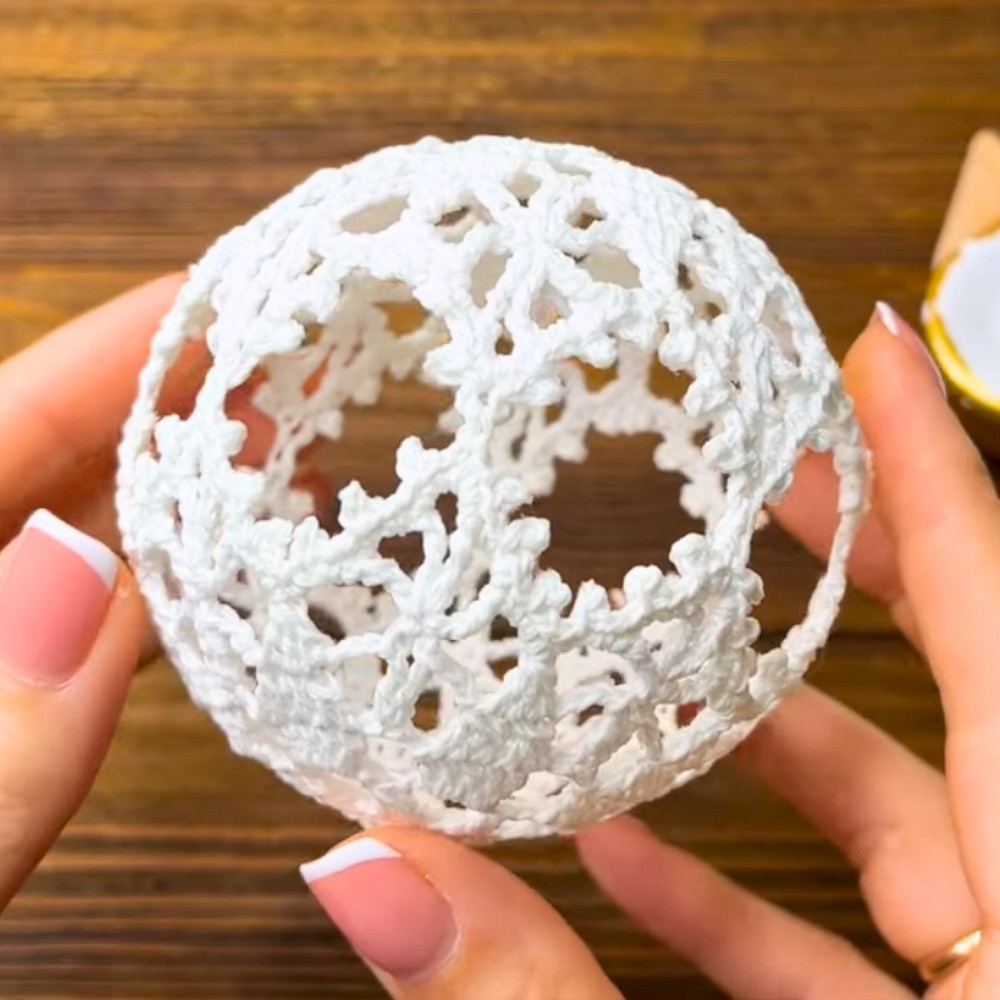 Crochet CHRISTMAS BALL ornament