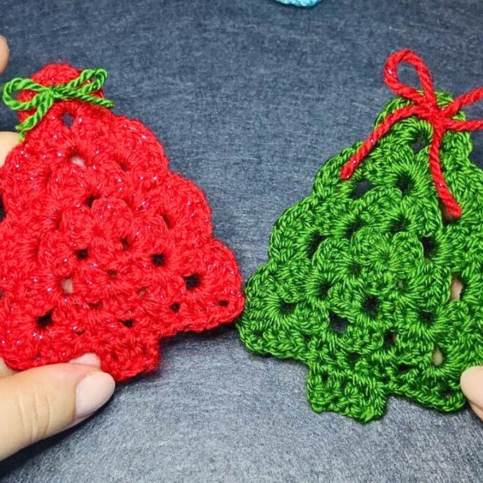 Crochet Christmas Tree Ornament