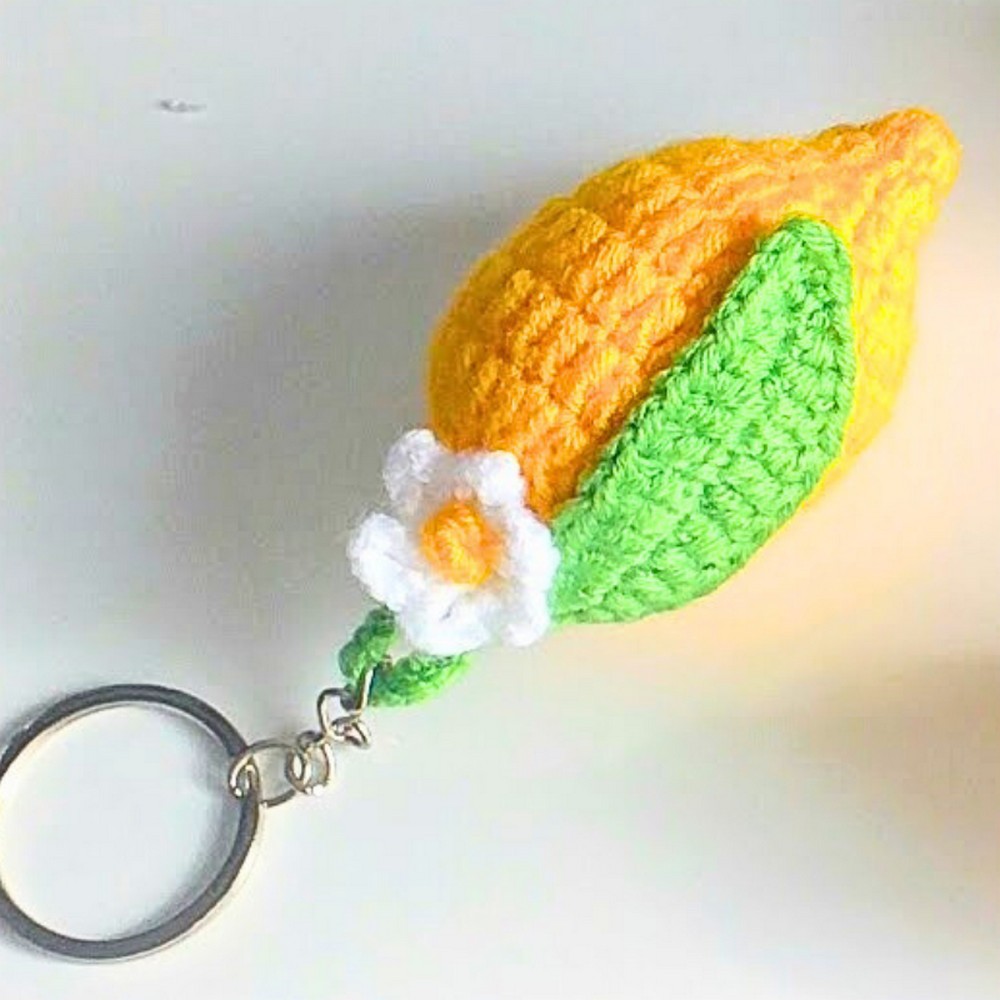 Crochet Lemon Keychain Tutorial with Leaves and Flower Details