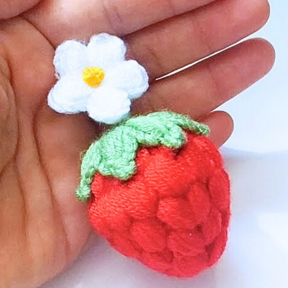 Crochet Puff Stitch Strawberry Keychain with Step-by-Step Instructions