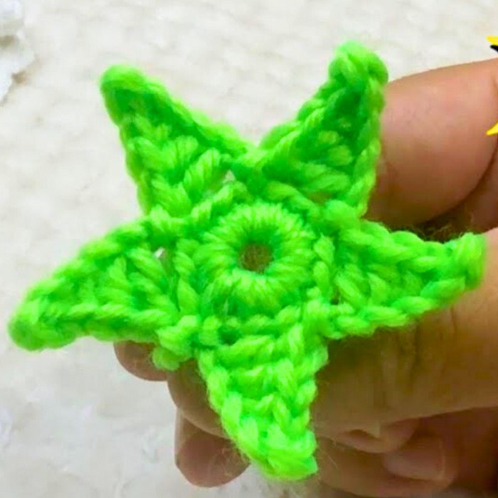 Crochet star