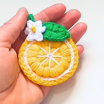 Handmade Crochet Puff-Stitch Fruit Keychain for Stylish Decoration