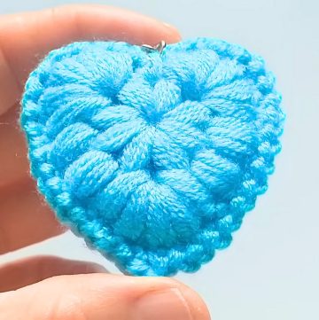 Crochet a Puffy Heart Keychain with Magic Ring Techniques