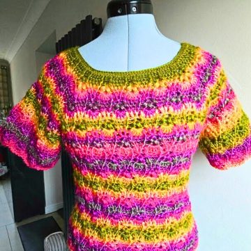 Chic and Comfortable Crochet Autumn Top Tutorial