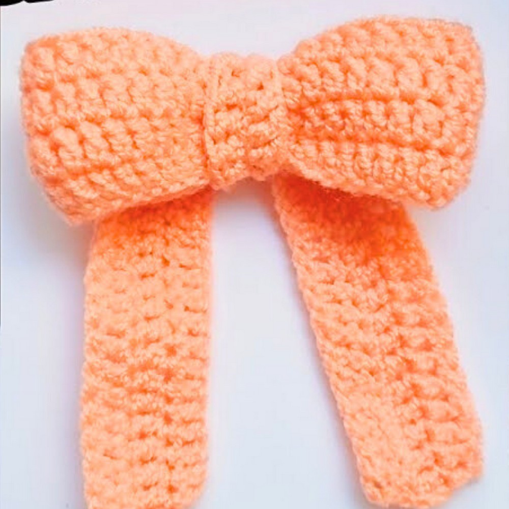 Classic Crochet Bow Tutorial for Stylish Accessories
