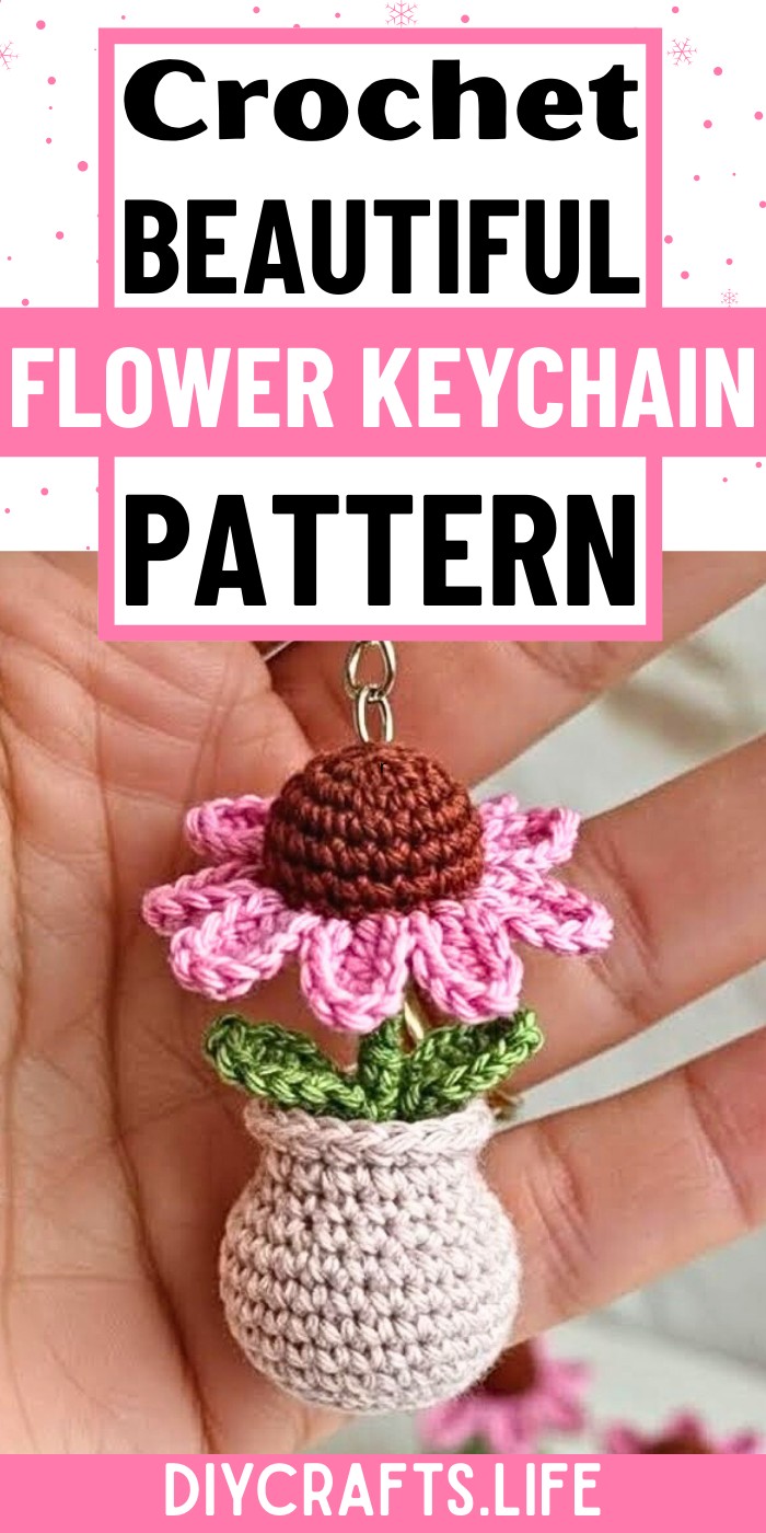 Crochet Flower Keychain Pattern - Simple & Stylish