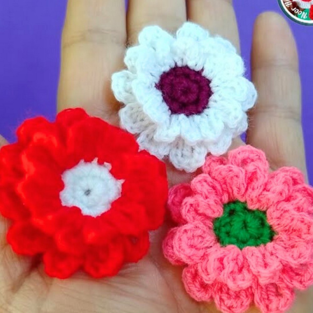 Crochet Mini Flower Hair Clips – Add Handmade Floral Touches