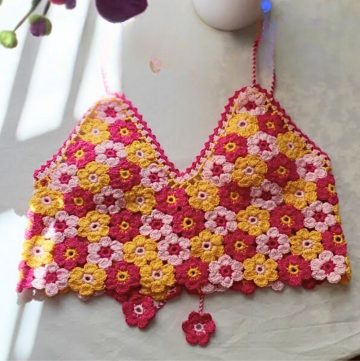 Crochet Summer Crop Top with Floral Lace Details