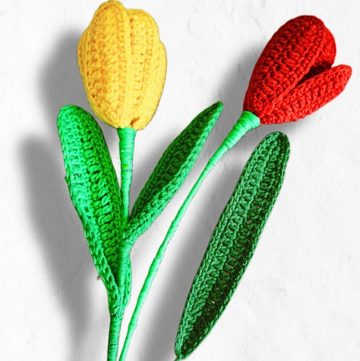 Crochet Tulip Leaf Pattern – Realistic and Detailed