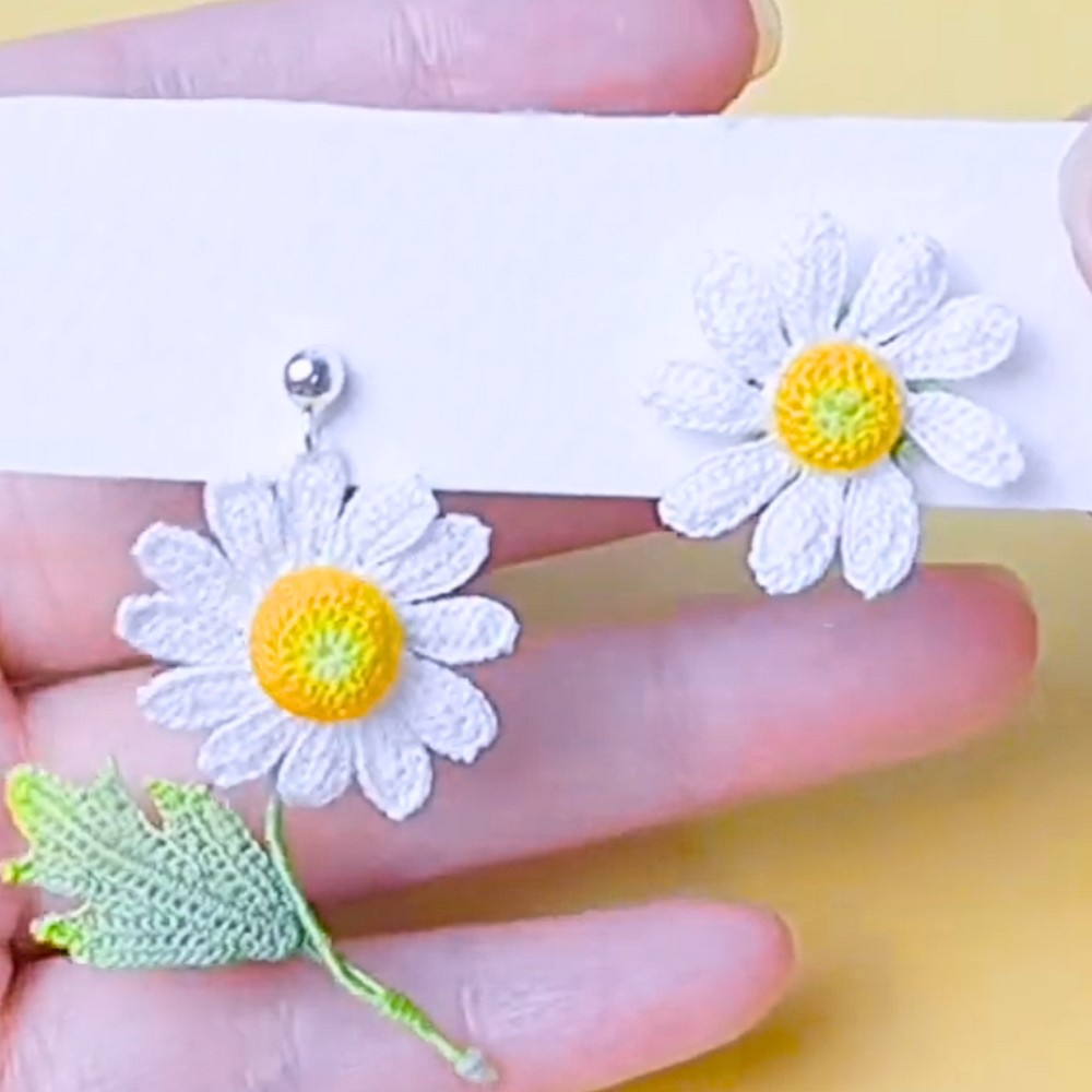 Easy Micro Crochet Flower - Tiny, Beautiful Design