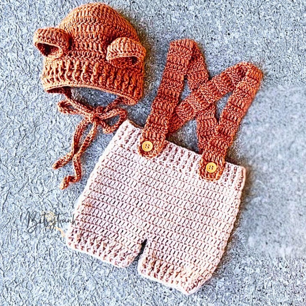 Crochet Baby Bear Hat & Shorts Set