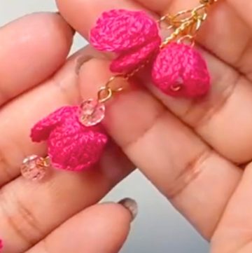 Crochet Hanging Flower Earrings – Elegant Handmade Style
