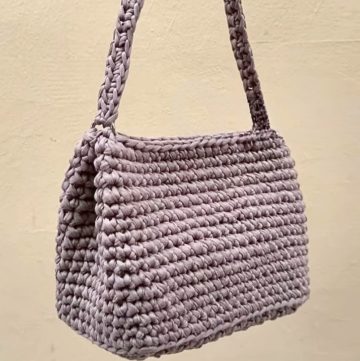 How To Crochet Chic T-shirt Yarn Bag