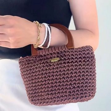 Modern Crochet Bag for a Unique Handcrafted Touch