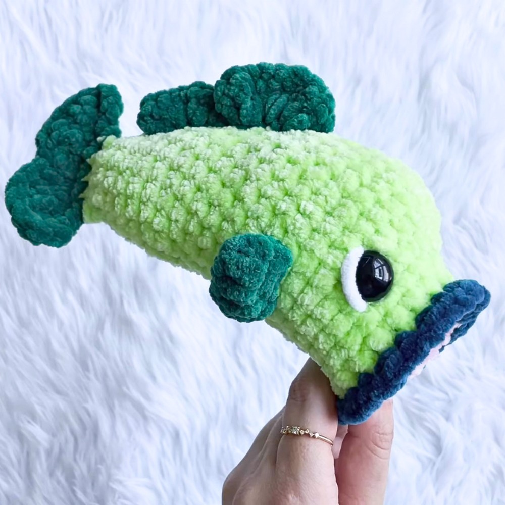 No-Sew Crochet Bass Fish Design - Fun & Easy Pattern