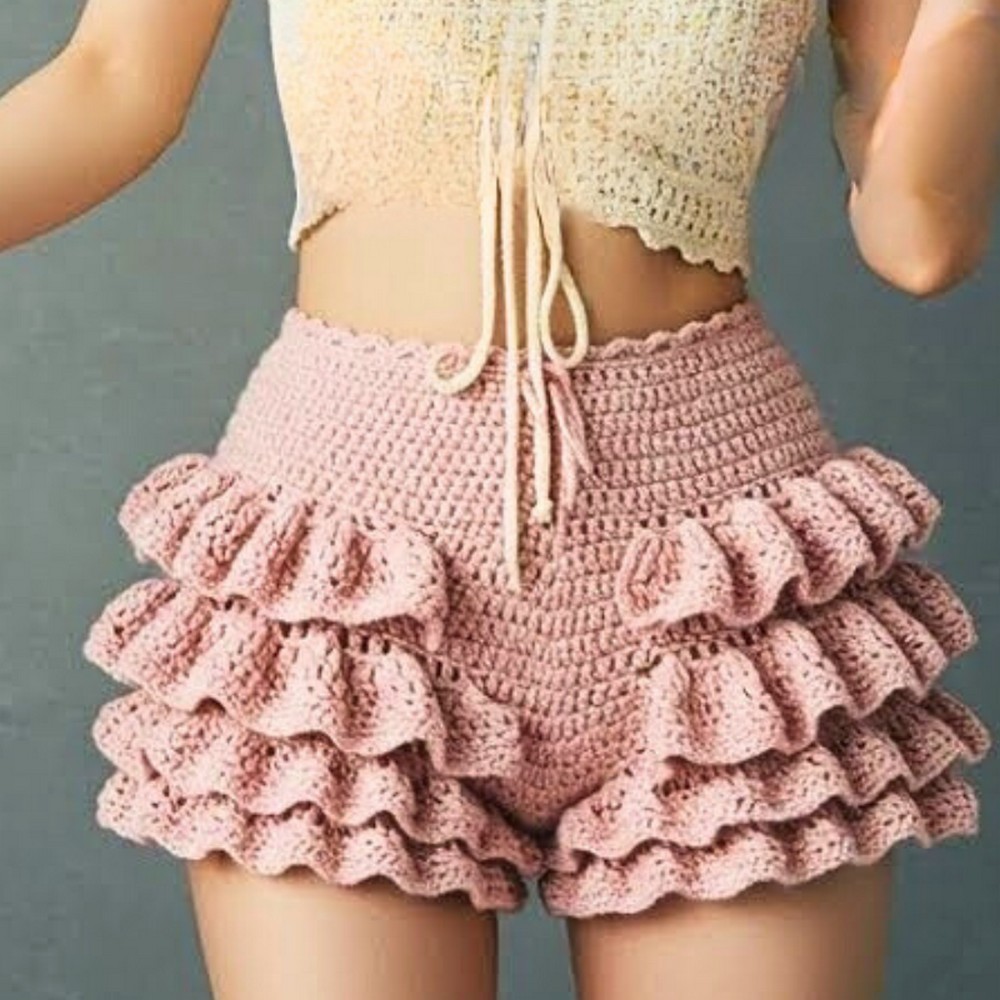 Stylish & Easy Crochet Ruffle Shorts Pattern