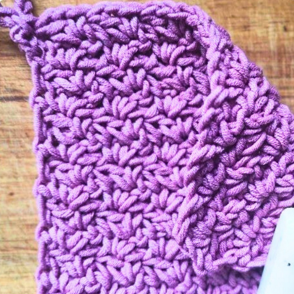 Textured Crochet Washcloth Pattern – Quick, Stylish, and Versatile