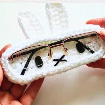 How To Crochet Bunny or Bear Glasses Holder