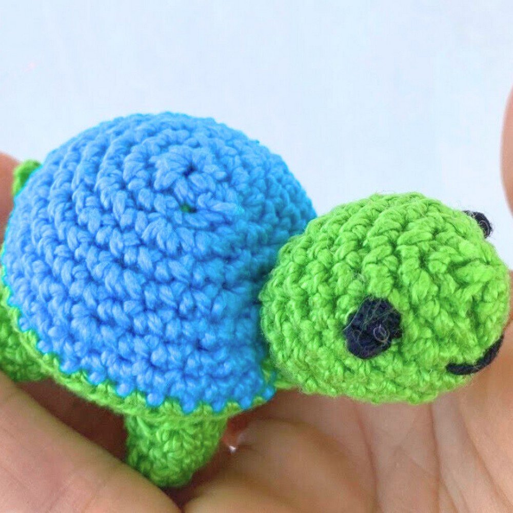 How to Crochet a Cute Mini Turtle – Step-by-Step