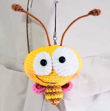 How to Crochet Bee Keychain with a Big Head and Adorable Details