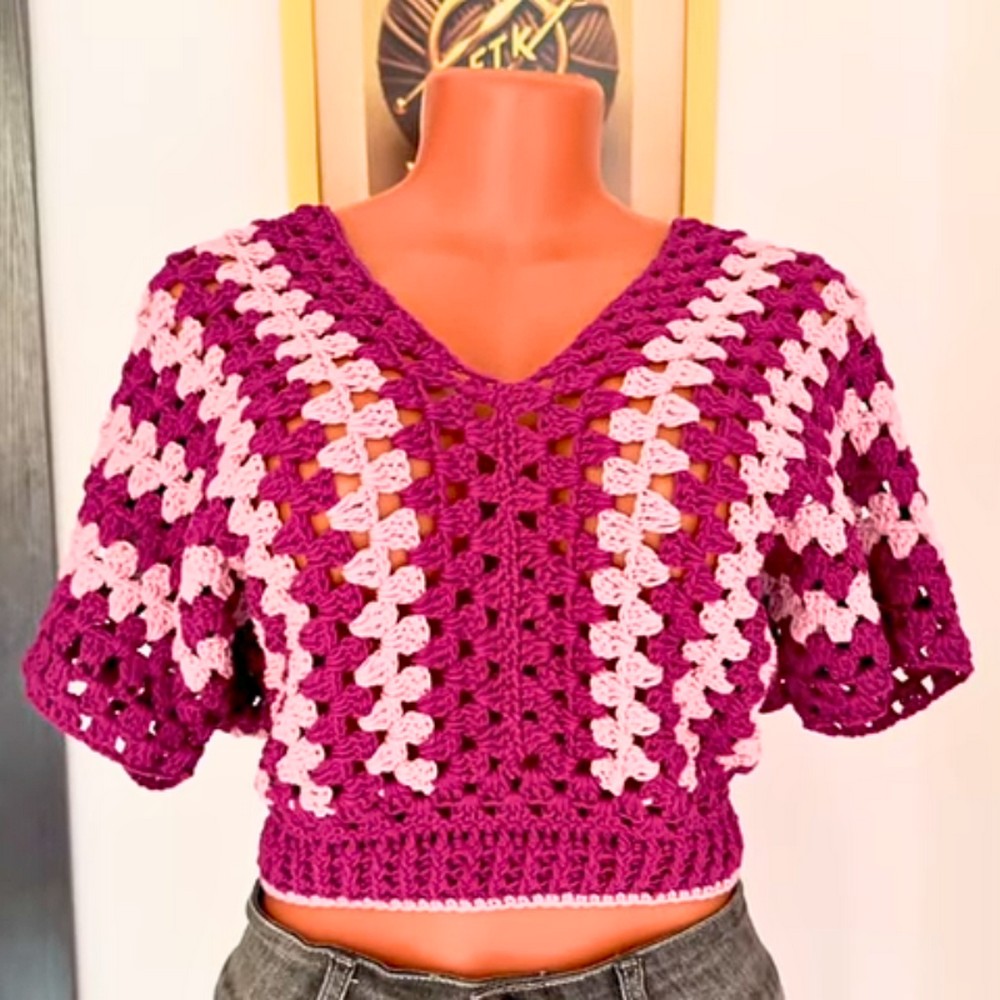Crochet Granny Stitch Top With Stylish and Customizable Design