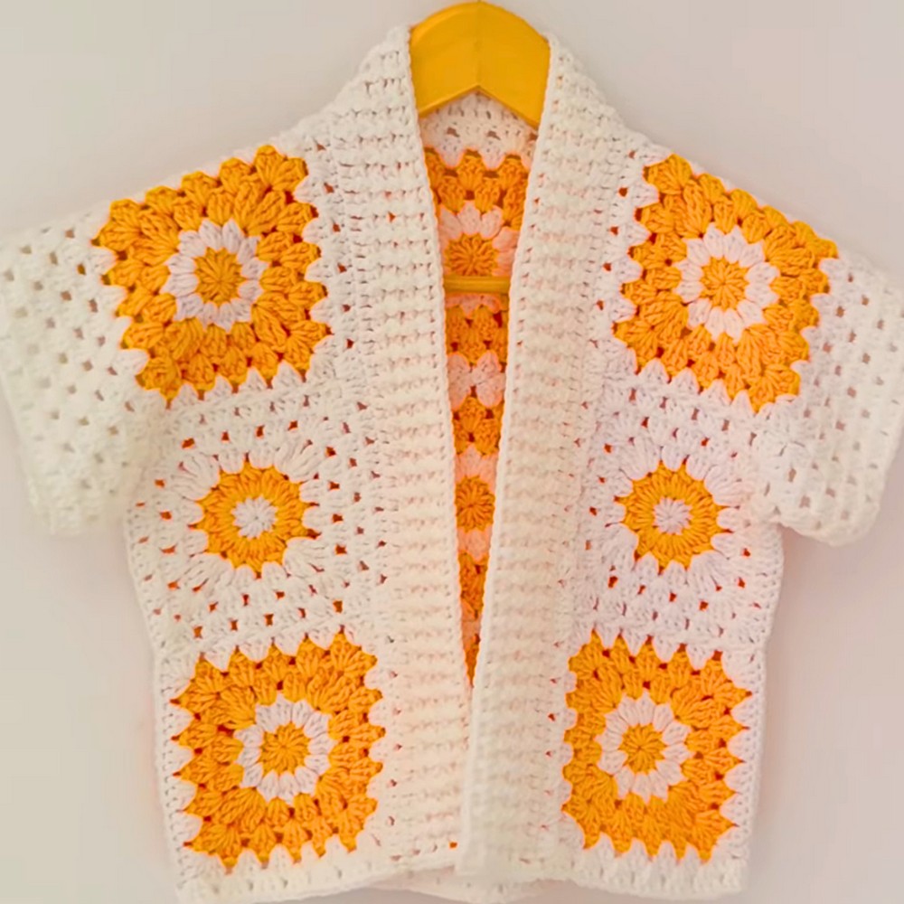 Crochet Granny Squares Cardigan Pattern with Cozy Design