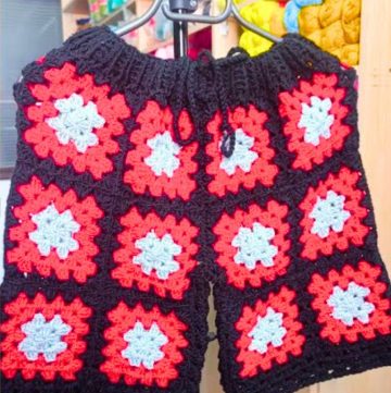 Free Crochet Granny Square Shorts Tutorial