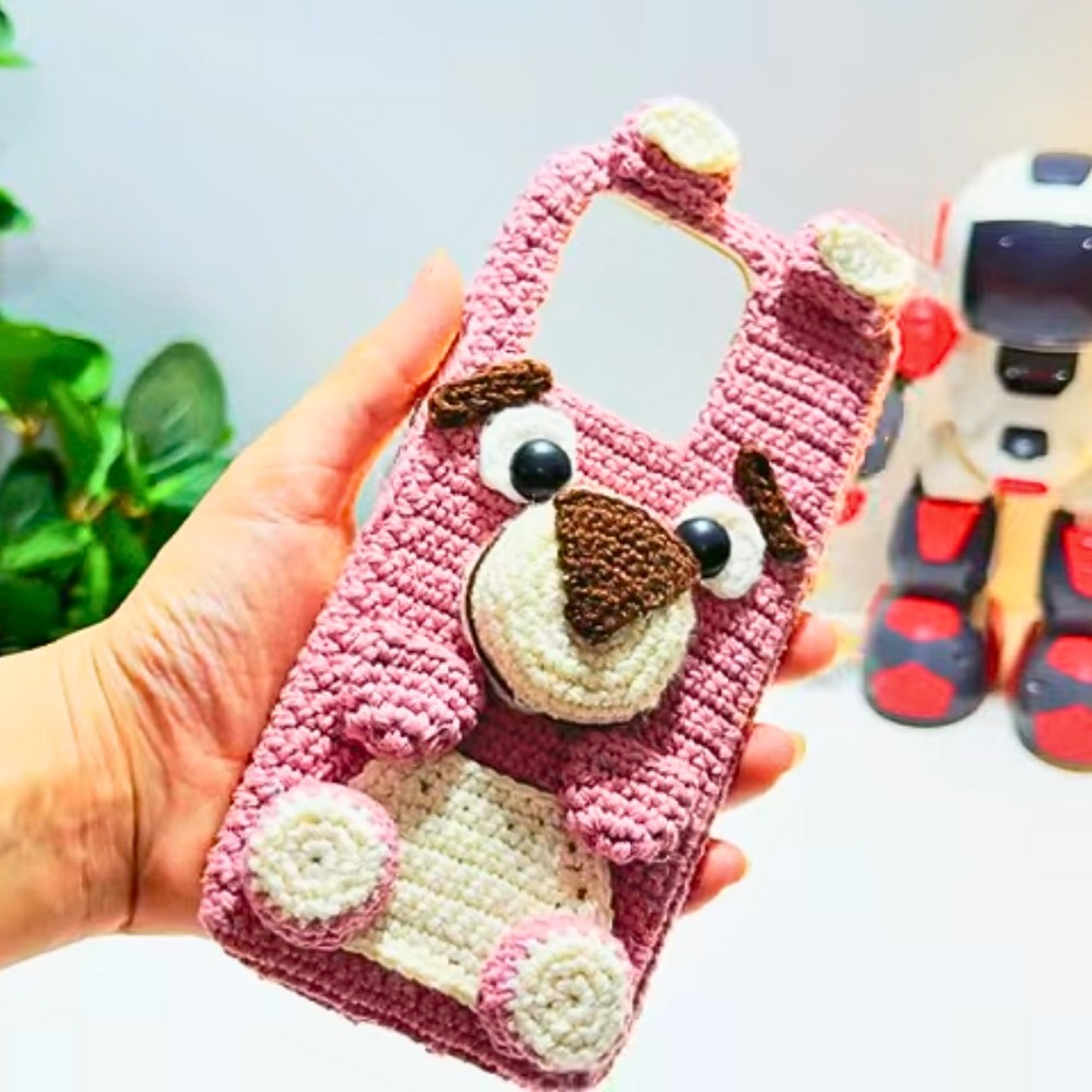 Free Crochet Phone Case with Teddy Bear Design