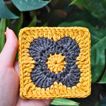 How To Crochet Flower Granny Square