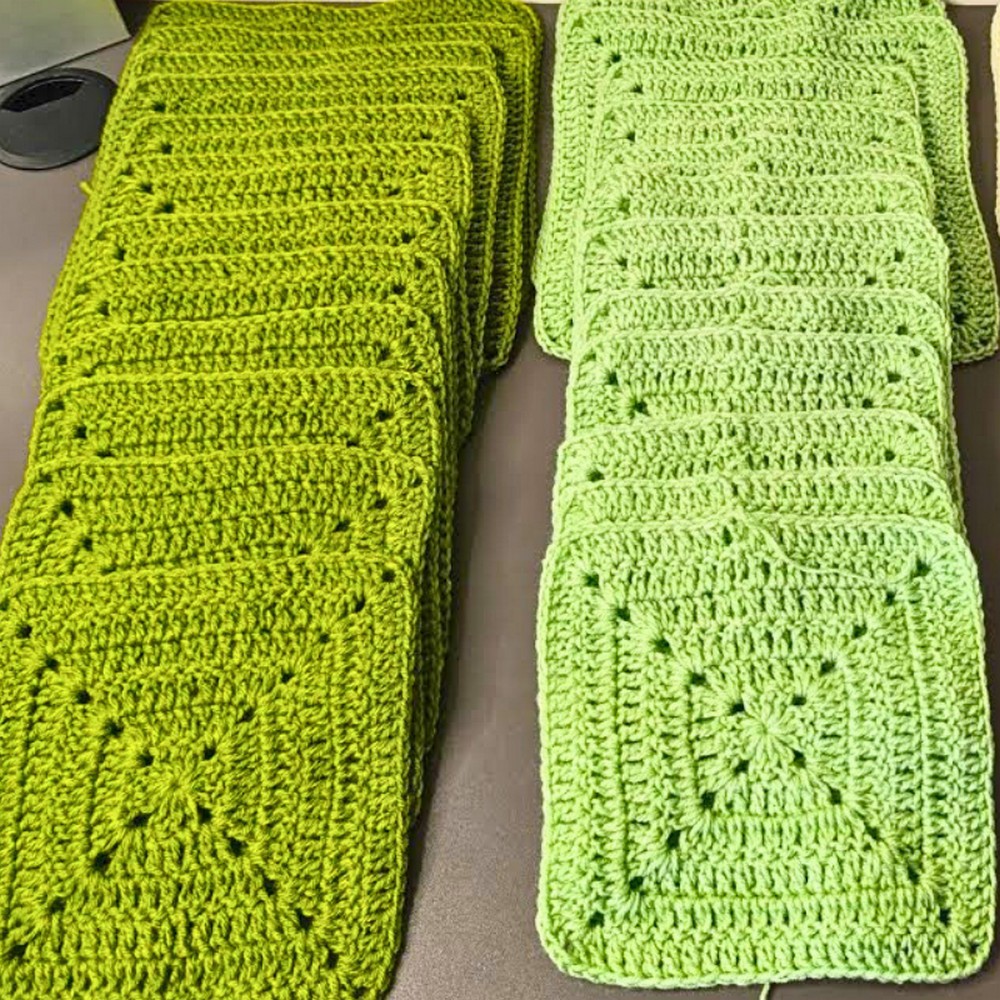 How to Crochet a Solid Granny Square