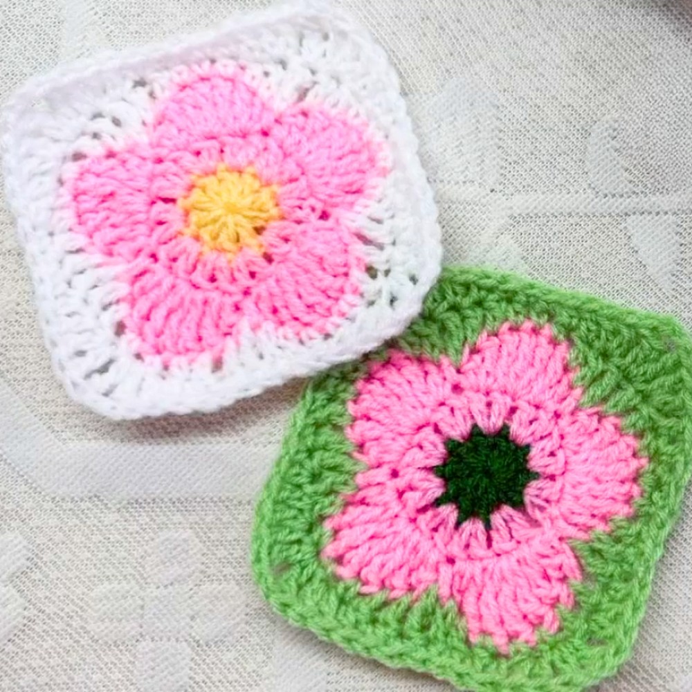 The Floral Granny Square