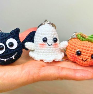 Halloween Crochet Keychains - Pumpkin, Ghost & Bat Easy Tutorial