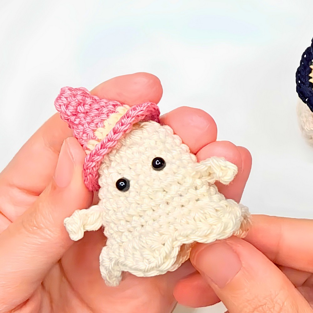 Crochet Baby Ghost Keychain with a Cute Hat and Arms