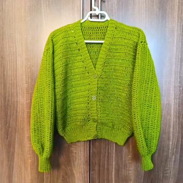 Crochet a Stylish V-Neck Cardigan Pattern With Buttons