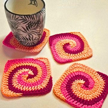 Eye-Catching Crochet Spiral Coasters Tutorial with Gradient Colors