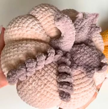How to Crochet Pumpkins with Leaves & Tendrils - Easy Step Tutorial