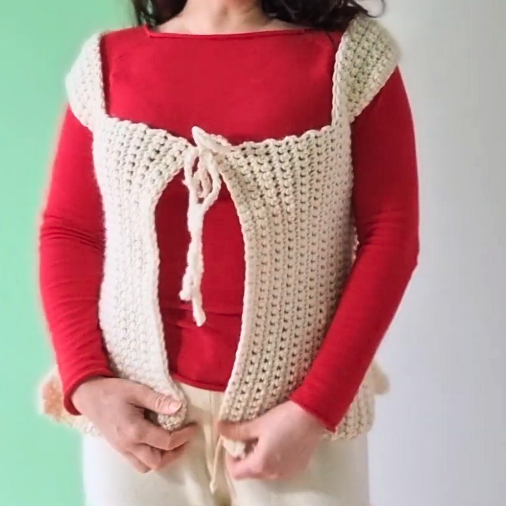 How to Crochet a Beginner-Friendly Vest With Clear Instructions