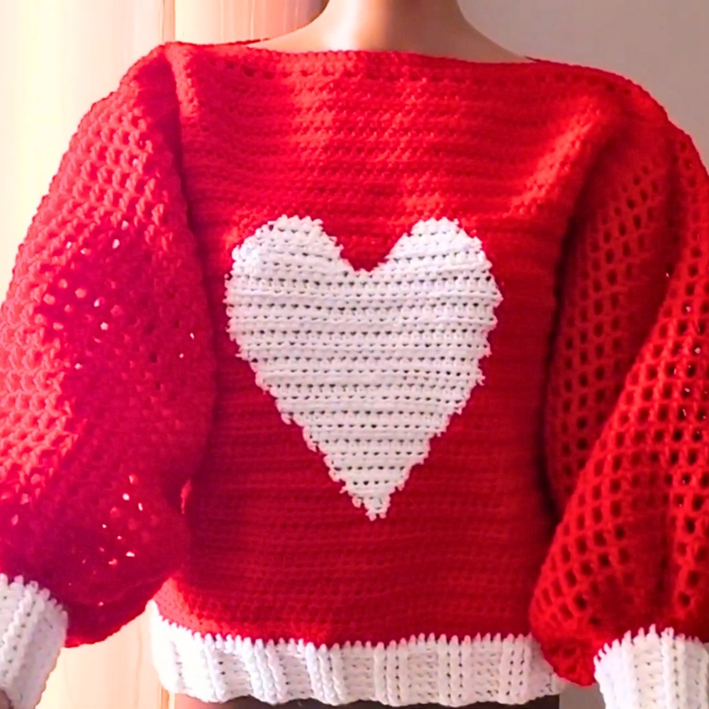 How to Crochet a Heart Sweater with a Beautiful Design