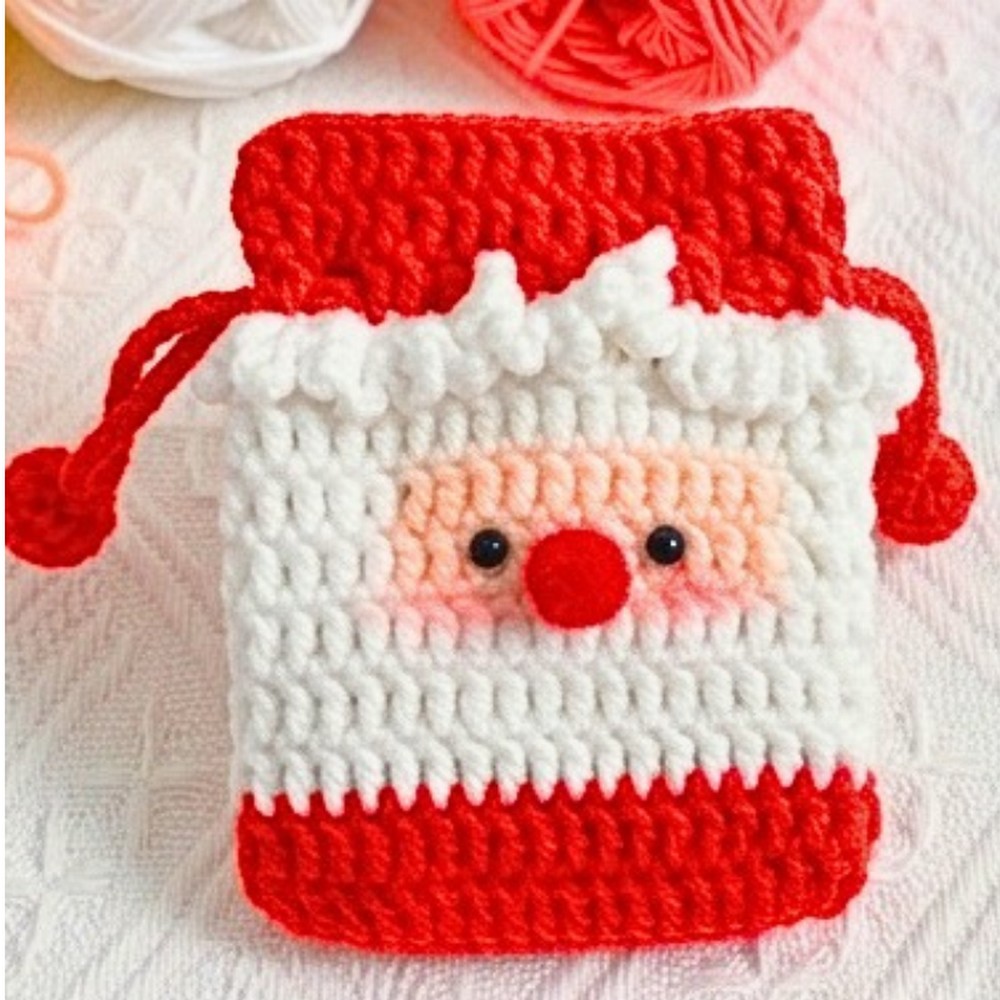 Easy Crochet Santa Drawstring Pouch Foe Festive Holiday