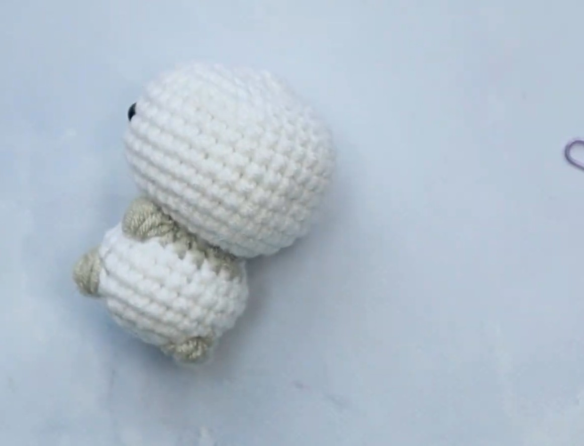 Crochet Panda Amigurumi Pattern with Bobble Stitches - DIY Crafts